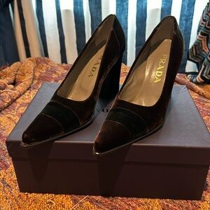 Brown velvet Prada heels